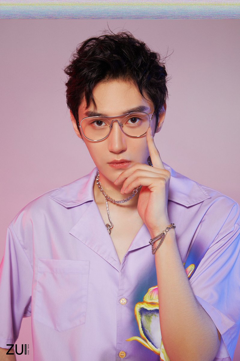 dramapotatoes's tweet photo. #WangDuo’s studio shares new photoshoot for Qixi Festival 

More - https://t.co/yLrw10ERle https://t.co/ghDGibUoRw