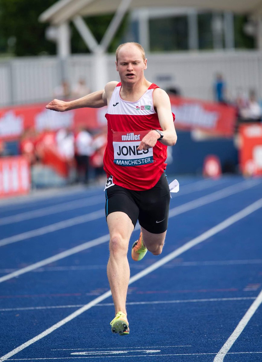 Rhys  Jones tweet media