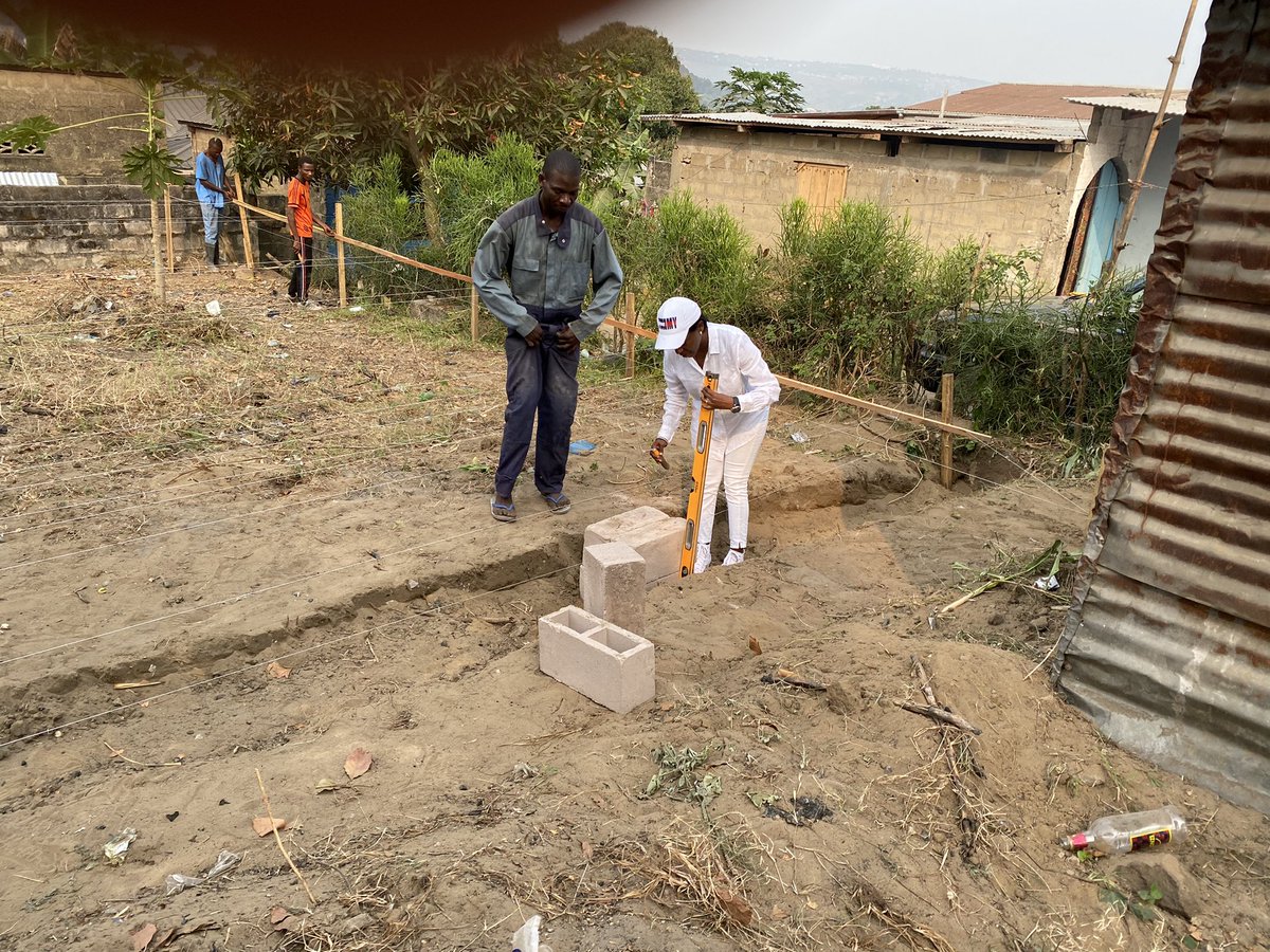 afiamama's tweet photo. #Kinshasa: Lancement en ce jour #construction de notre 1ère maison d’aide sociale pour l’accompagnement:
#Psycho-sociale
#Juridique
#Apprentissage de métier pour autonomisation économique.
#Référencement vers les structures sanitaires #SSR #ProtocoleMaputo par notre DE @annytenga https://t.co/EfVv6gRelU