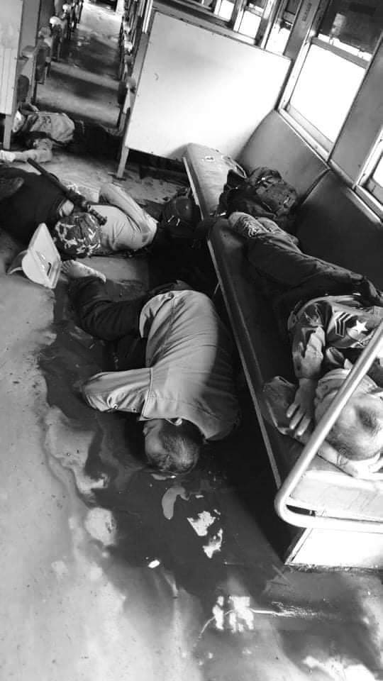 Phyotun5's tweet photo. Today 4 Police officers were killed by NUG,PDF terrorists. #WhatsHappeningInMyanmar https://t.co/xKJmbddgWT