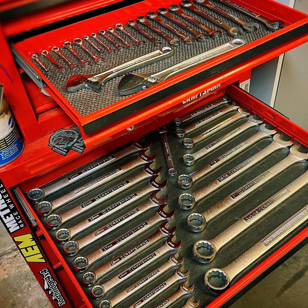 CRAFTSMAN Tools on X: Two drawers full of unlimited potential.  #SocketDrawerSaturday IG: chrisgardnerss  / X