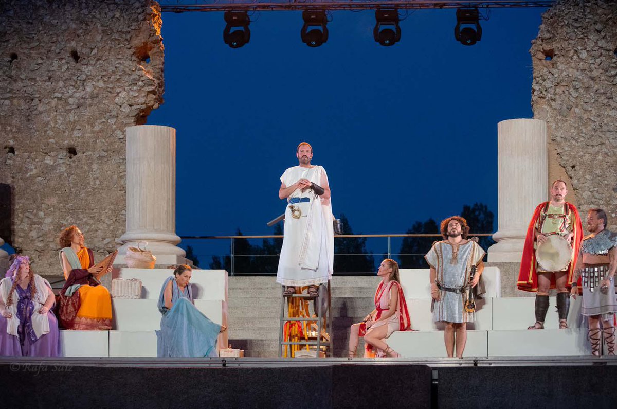 Una noche maravillosa!!
Para inaugurar nuestro
XIV FESTIVAL DE VERANO DE CLUNIA🎭

<a href="/GNP_Grupo/">GrupoNuevosProyectos</a>  y su Comedia de la Cestita 

Gracias 🥰🤩!!

#fotos Rafa Sáiz 

#teatro #clunia #teatroromano #festival #comedia #festivalverano #peñalbadecastro #burgos #drama #musica #tragedia