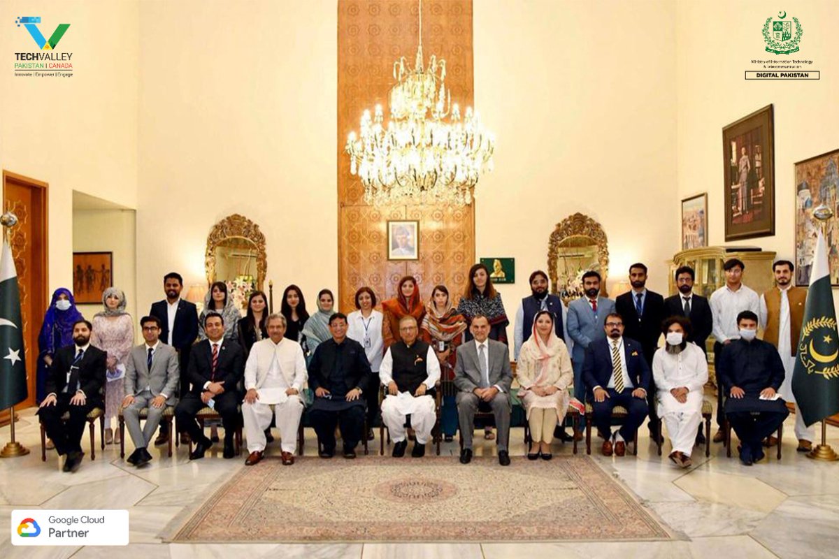 TechValleyPak's tweet photo. Some Glimpses from this week #DigitalGovernmentSummit at Aiwan-e-Sadar, Pakistan.

#ConnectedGovernment #CollectiveTransformation #TechValleySummit https://t.co/0IbgCWHvEb
