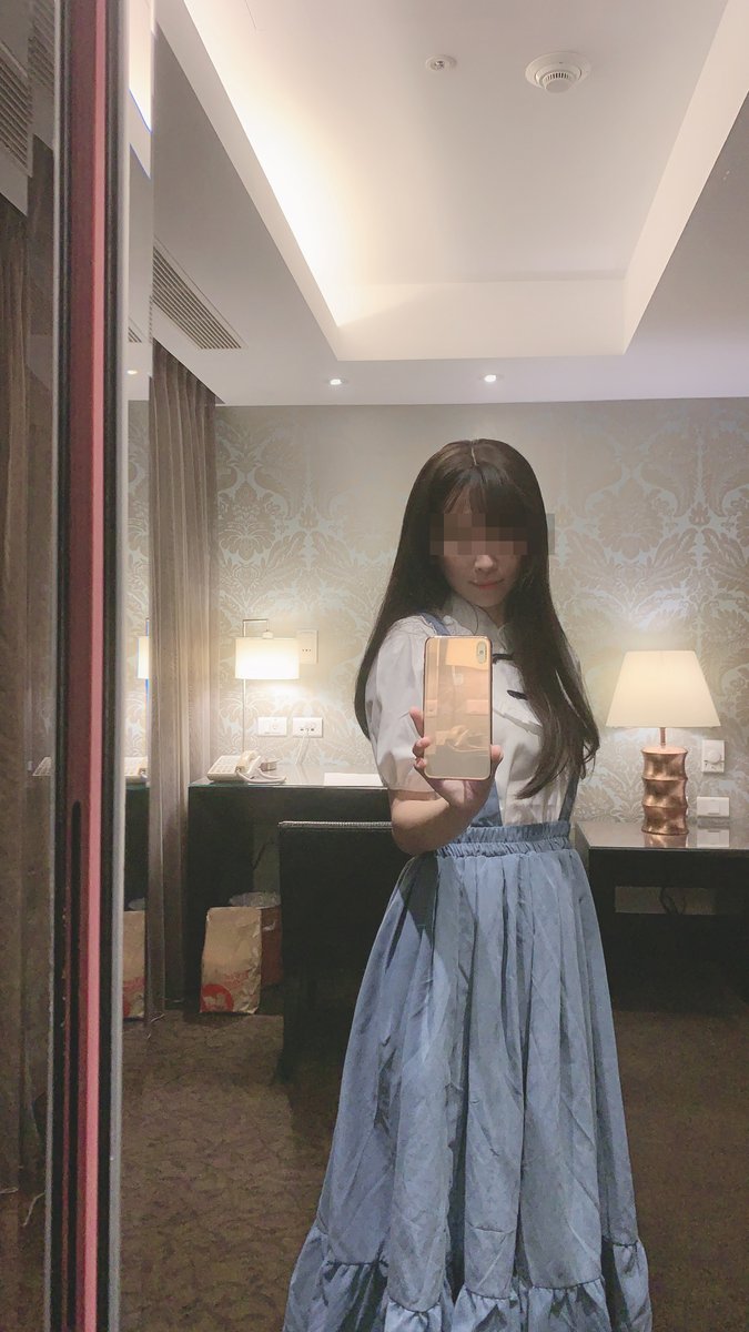 喜歡小情人還是小母狗💕? https://t.co/02sP751BUR
