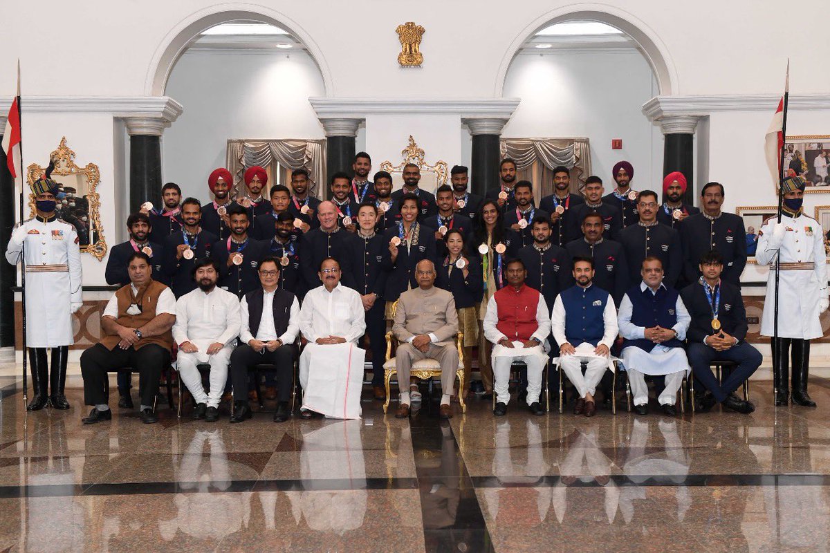 Thank you so much sir @rashtrapatibhvn  for your kind words it will definitely boost us to win more medals for country in future , lucky to had great time over a ‘high tea’ 🙏 #blessed #memory #IndiaAtOlympics