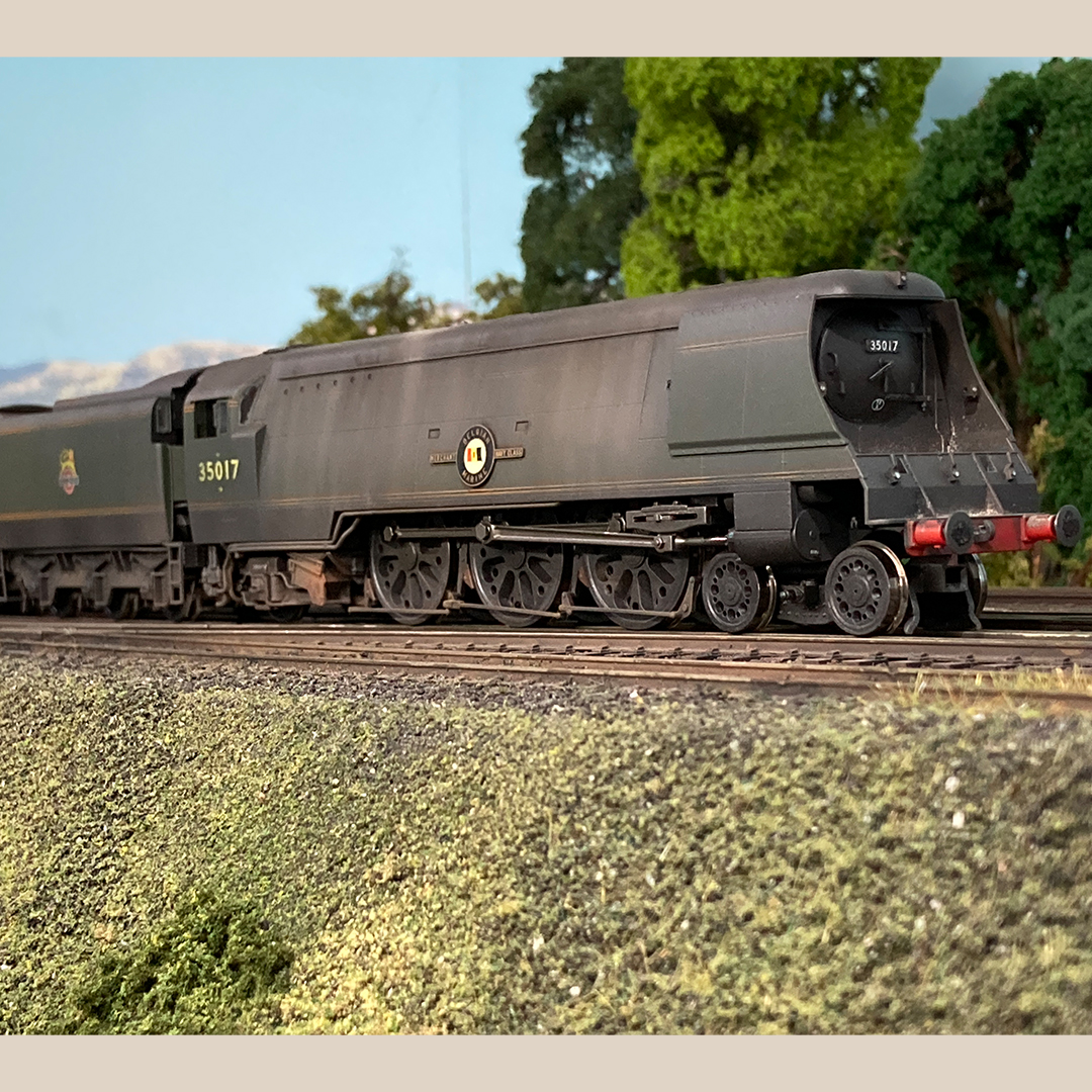 hornby's tweet image. Are you a fan of #weathering or modifying your models?
Why not give it a go on your SpamCan models &amp;amp; share it with us #SpamFest!

Take a look at this fantastically weathered ‘35017 Belgian Marine’ by Neville Grove!

#Hornby #Modelrailway #MerchantNavy #BelgianMarine #Humbrol