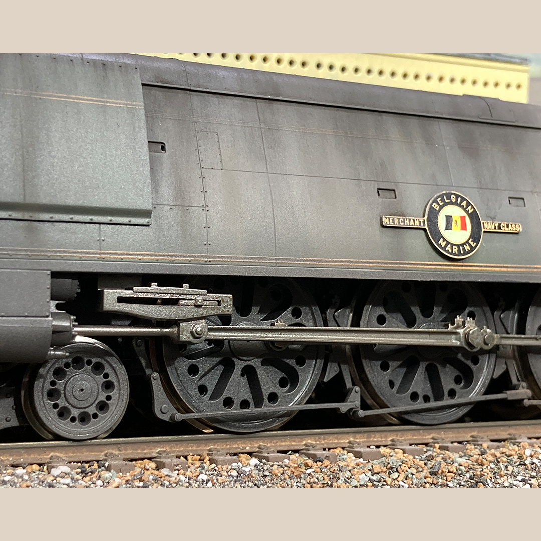 hornby's tweet image. Are you a fan of #weathering or modifying your models?
Why not give it a go on your SpamCan models &amp;amp; share it with us #SpamFest!

Take a look at this fantastically weathered ‘35017 Belgian Marine’ by Neville Grove!

#Hornby #Modelrailway #MerchantNavy #BelgianMarine #Humbrol