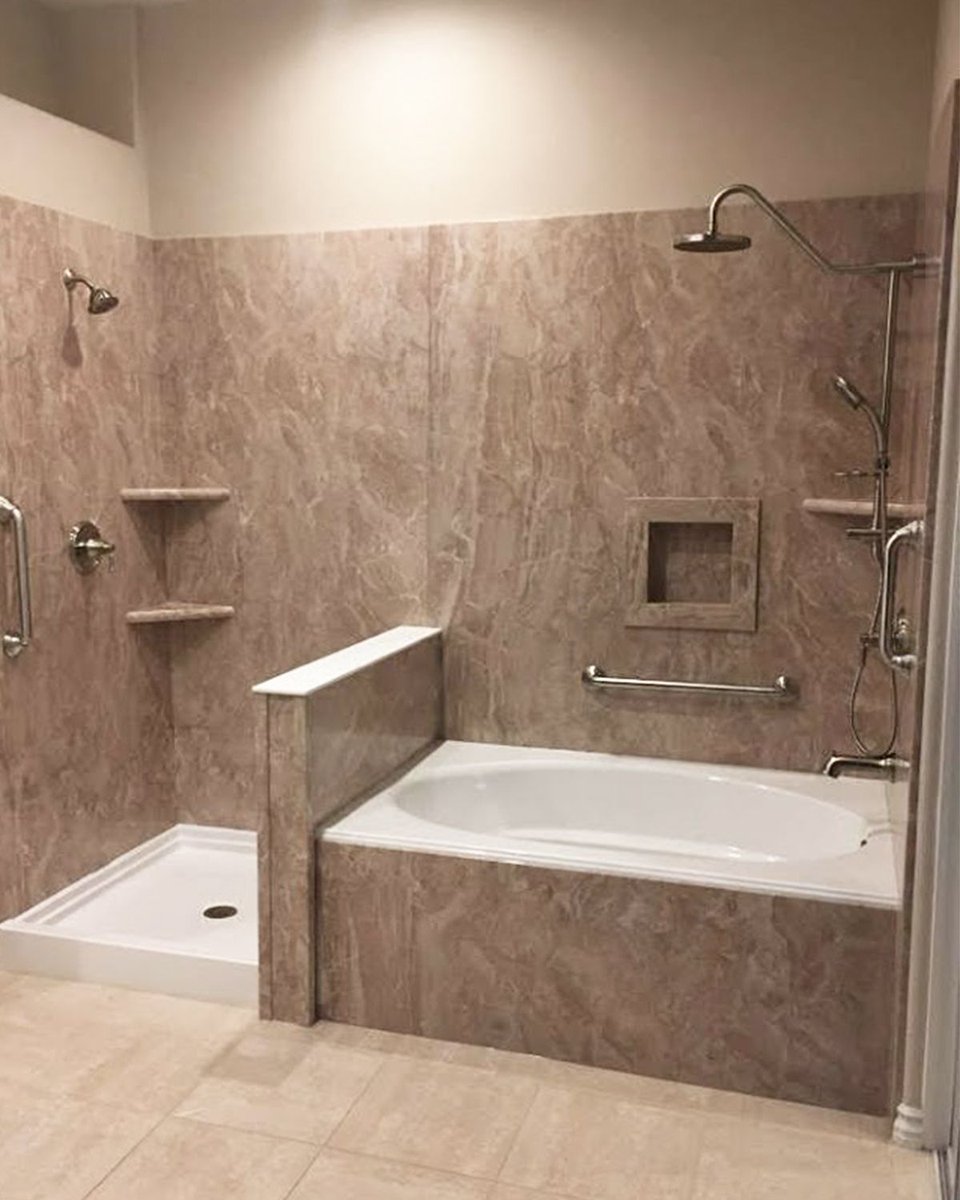 Another double shower but this one was designed with a separate bathtub combo. It's always nice to have options. 

#showers #bathtubs #newbathroom #showerdesign #homerenovations #bathroomsofig #bathdesign #bathroomremodelers #socal #southerncalifornia