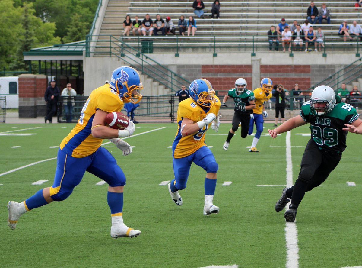 Camp starts Monday! Register at faceyfootball.com  #trueblue #thefaceyway <a href="/bevfacey/">Bev Facey Community High</a> <a href="/faceyathletics/">Bev Facey Athletics</a>