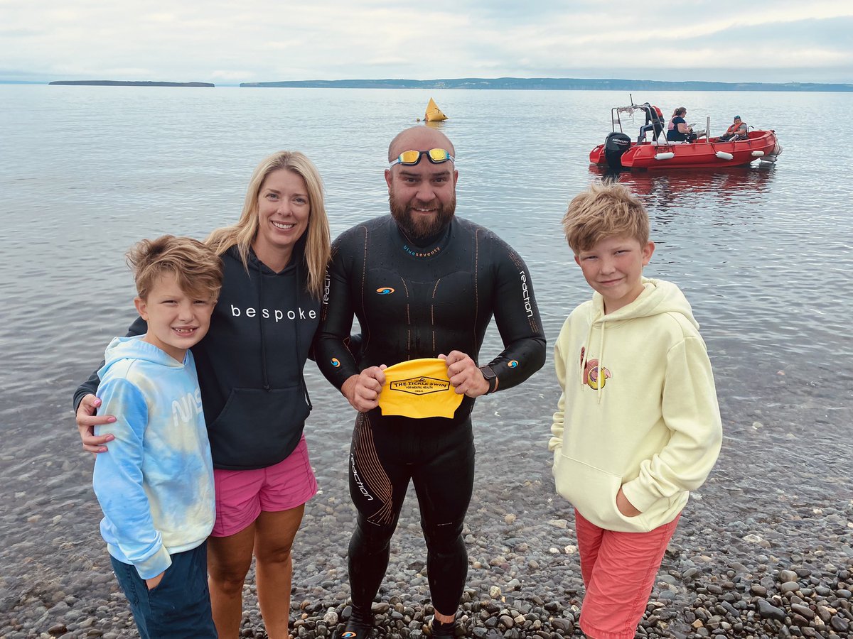 Lori Hare tweet media