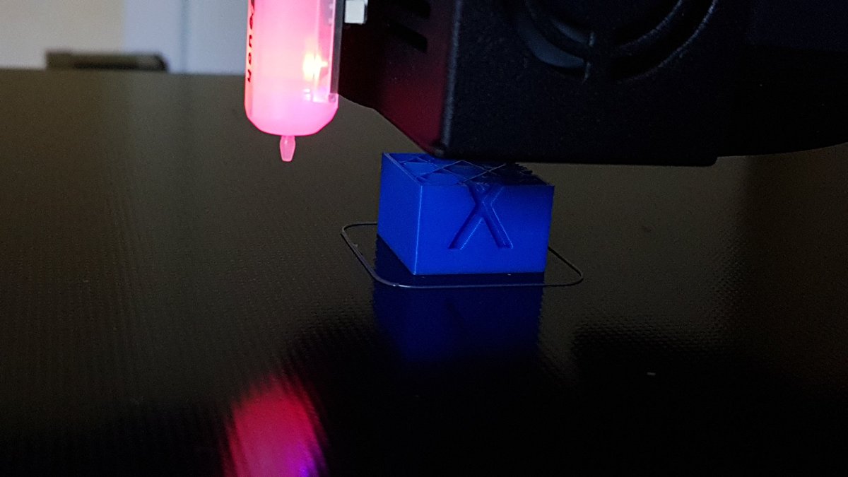 framboise314's tweet photo. En train d'installer un #BLTOUCH sur une imprimante #3D #Longer #LK5PRO. Mise a jour firmware, paramétrage, tests en cours, c est l'heure de la pause café 😄 https://t.co/kS8RgW8miQ