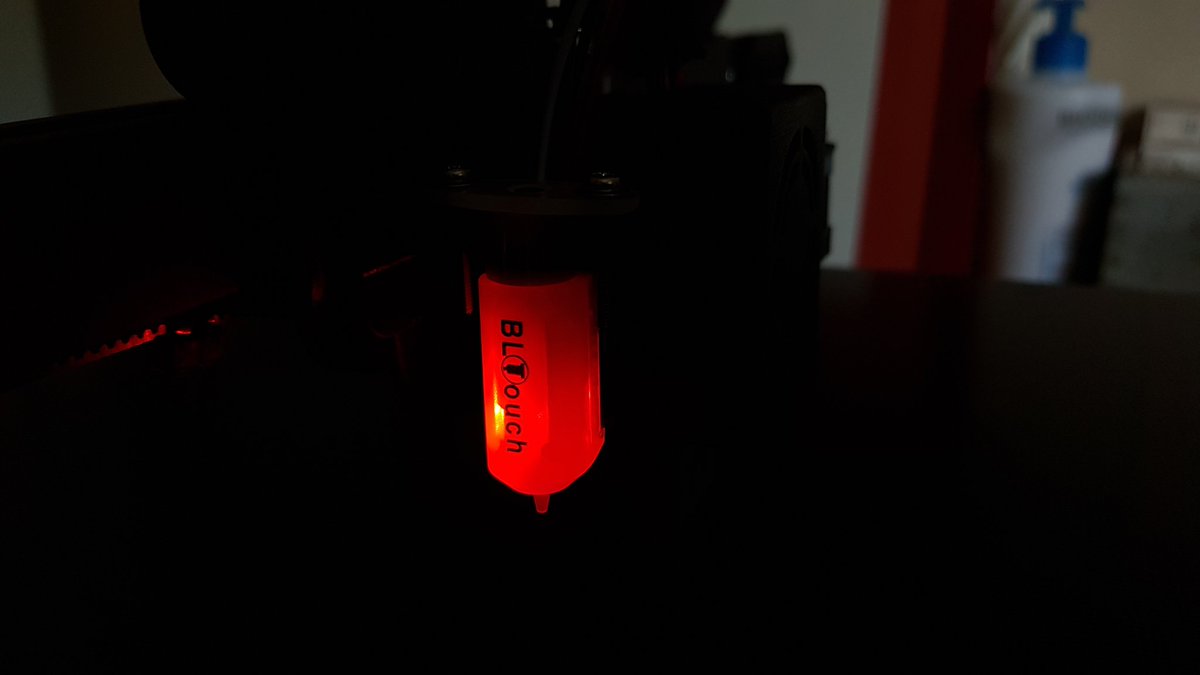 framboise314's tweet photo. En train d'installer un #BLTOUCH sur une imprimante #3D #Longer #LK5PRO. Mise a jour firmware, paramétrage, tests en cours, c est l'heure de la pause café 😄 https://t.co/kS8RgW8miQ