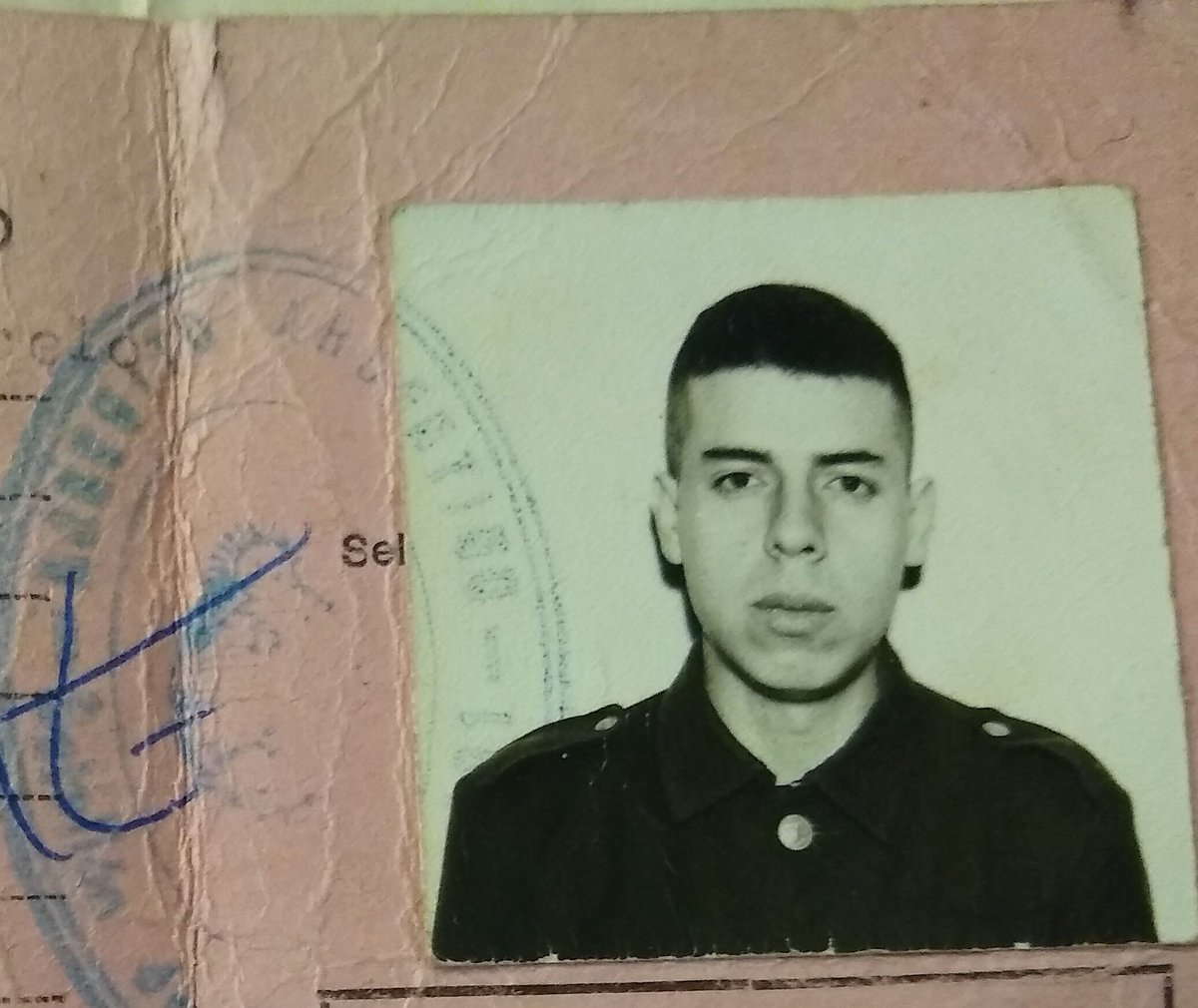 MarceloMartn7's tweet photo. #Mis22 soldado batallon de arsenales en Villa Martelli 1981 https://t.co/BIcxyPNyAY