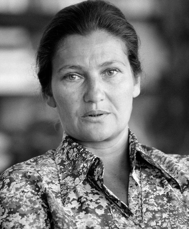 ((( isabelle ))) tweet media