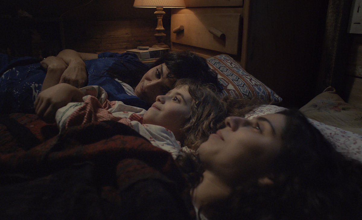 Waiting for the #BiennaleCinema2021 | #OrizzontiExtra
#MouniaAkl’s COSTA BRAVA is a dramedy on environmental issues: it follows a family who escaped the pollution of #Beirut by seeking refuge in a utopic mountain home. With <a href="/NadineLabaki/">Nadine Labaki</a> and #SalehBakri → bit.ly/Orizzonti_Vene…
