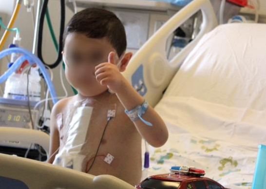 KhaledBeydoun's tweet photo. The American University of Beirut (AUB) Hospital will run out of supplies to power ventilators by Monday.  

At least 40 adults and 15 children living on respirators will die immediately if power isn't provided.   RT https://t.co/JQJrDFIq0u