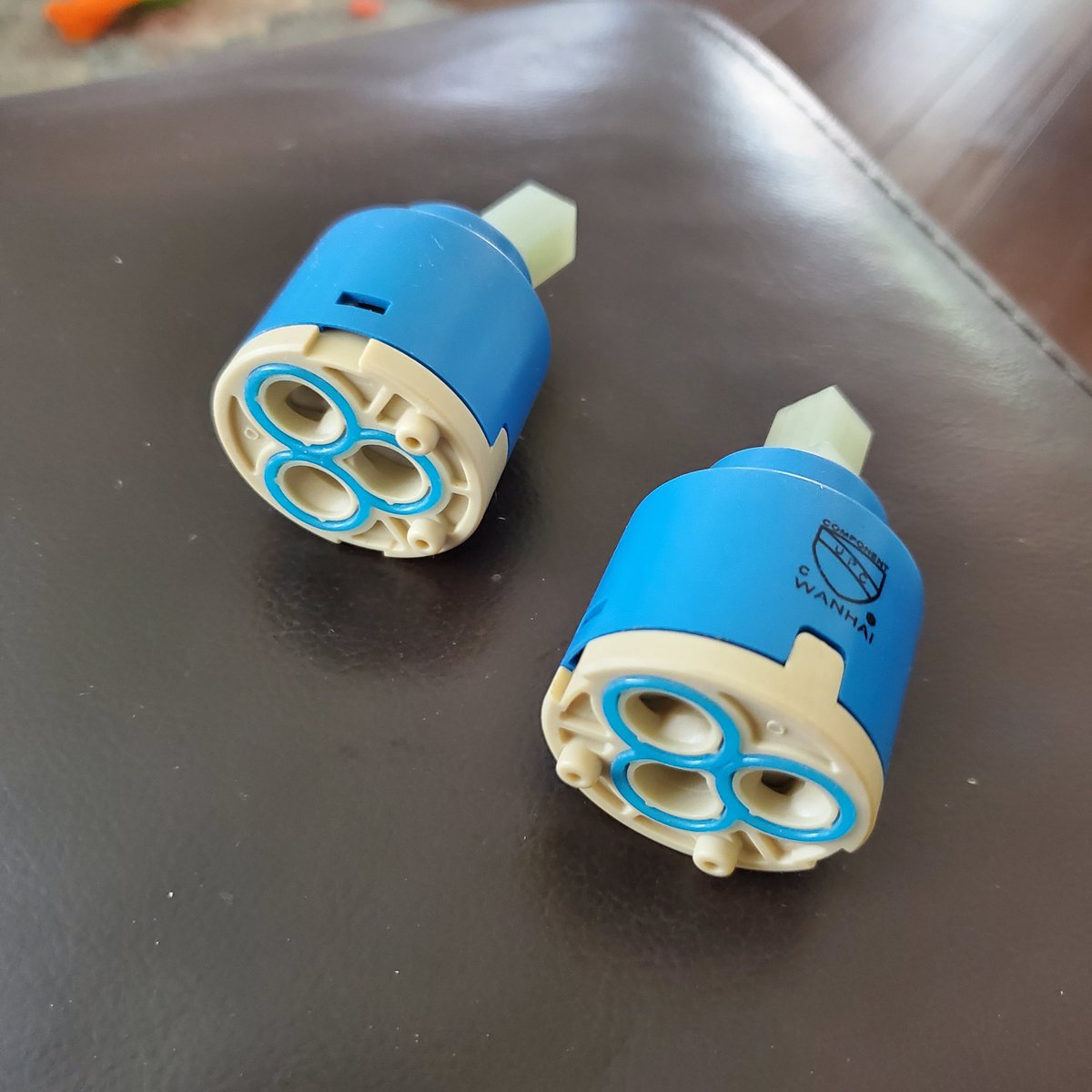 jslims's tweet photo. @kubebath trying to fix my Aqua Balzo faucet which is already leaking after 1 year installed. Manufacturer sent me cartridge to replace but I can't get the handle off. Help please. https://t.co/QzNGxaXCqo