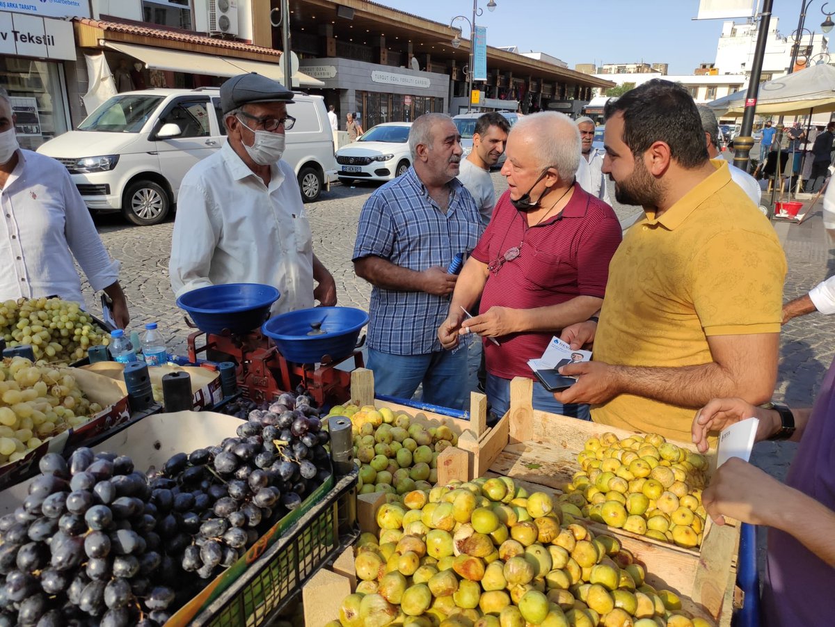 @Diyarbakır Deva  semt pazarda <a href="/CihanUlsen/">Cihan Ülsen</a> <a href="/Yusufarkanogl21/">Y U S U F</a>
