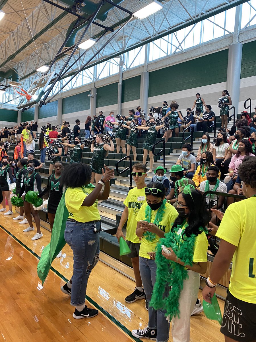 Biomrswu's tweet photo. Ram camp in full action! #RPND #maydeforthis https://t.co/zrn9JKu9BH