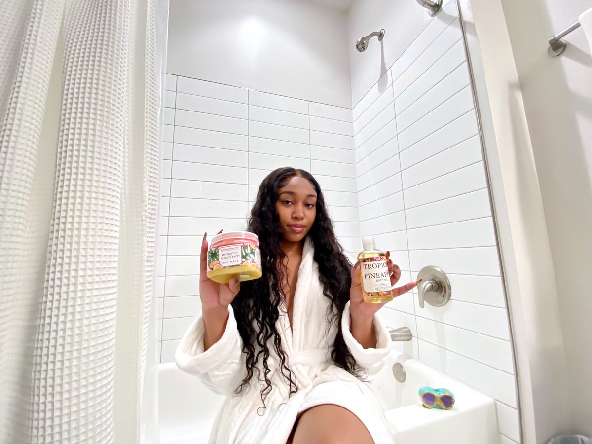 Ancient Cosmetics Body Oil, Body Scrub &amp; Bath Bomb Review | Black Owned and Vegan Handmade

Thank you <a href="/AncientCosmetic/">Ancient Cosmetics</a> for sending these over 🤍🌱

youtu.be/Moif34qJupI