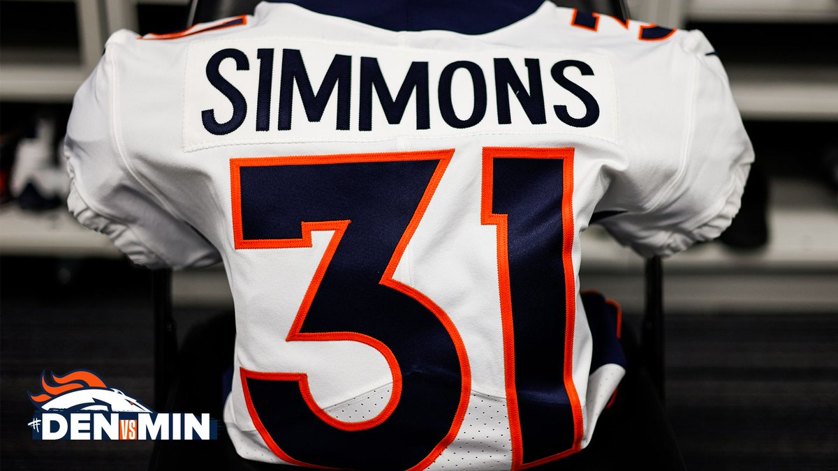 Broncos's tweet photo. Gameday threads. 🤩

#DENvsMIN https://t.co/Ok2bgax9Q2