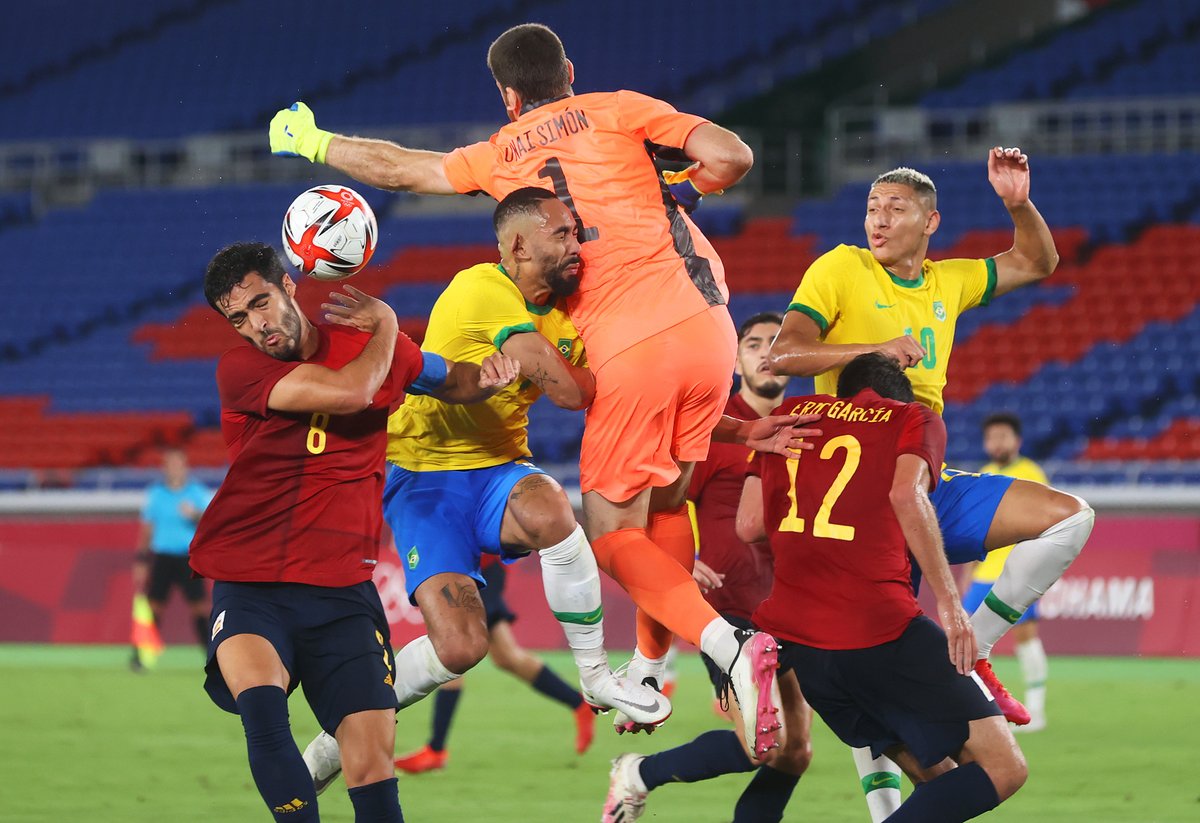 España 🇪🇸 vs. Brasil 🇧🇷: un cuadro renacentista 🖼️