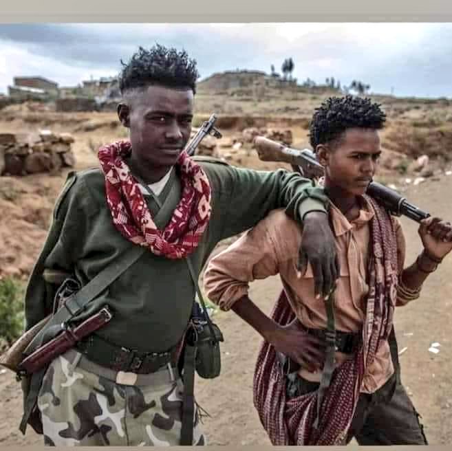 iyoba4u's tweet photo. We say:

•No #ChildSoldiers for war and political weapon,

•No female #ChildSoldiers for sexual exploitation,

•No #ChildSoldiers be used as cannon fodders and human shields,

•No #ChildSoldiers forced to war rather than school.

#TPLFTerroristGroup
#ChildrenNotSoldiers https://t.co/V97855bUan