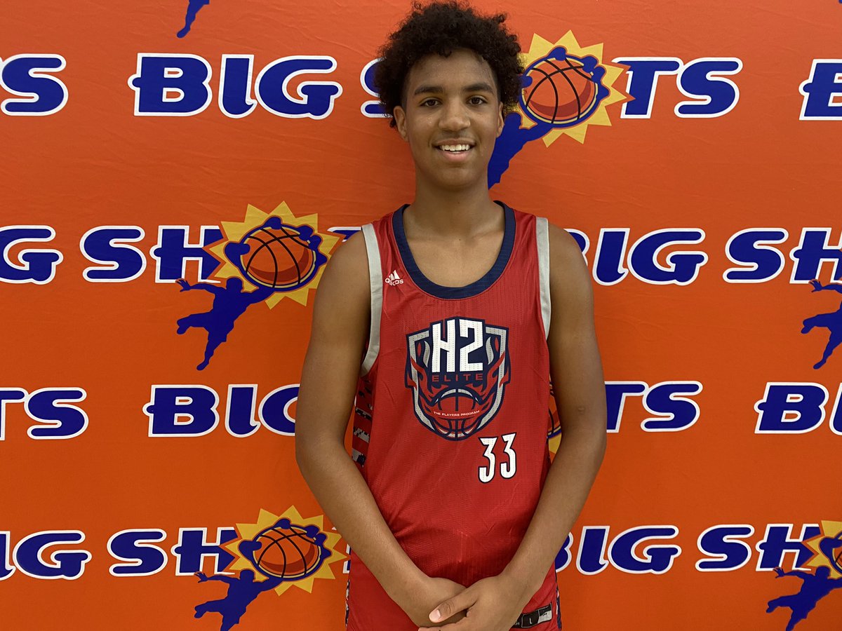 BigShotsGlobal's tweet photo. #BIGSHOTS #CharlestonFinale 
15U 

H2 Elite 54
Palmetto Premier 35

MVP: Qayden Turner 16 - 2024 Hilton Head https://t.co/ObXiAxJwfC