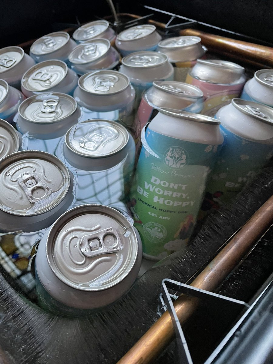 TattonBrewery's tweet image. We’ve got plenty of #dontworrybehoppy all ready for drinking @knutsfordmusic - plus wine and soft drink for our festival goers tonight. #knutsford #musicfestival #bar #drinklocal