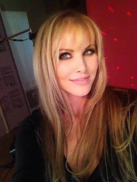 I cant wait to have a professional photographer again. Selfies for a while til covid is OVER! https://t<a href="/tag/realloyalfans"class="tags"><span>#realloyalfans</span></a>