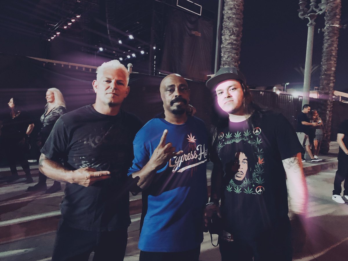 Powerflo_LA's tweet image. Celebrating with @OGSenDog @cypresshill last night #dtla