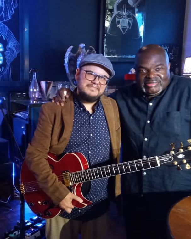 ronhector2's tweet photo. Having some musical fun live at the artis venue in blackheath with Orlando Bonzi and yanice Bonzi https://t.co/E5R2NYVN2h