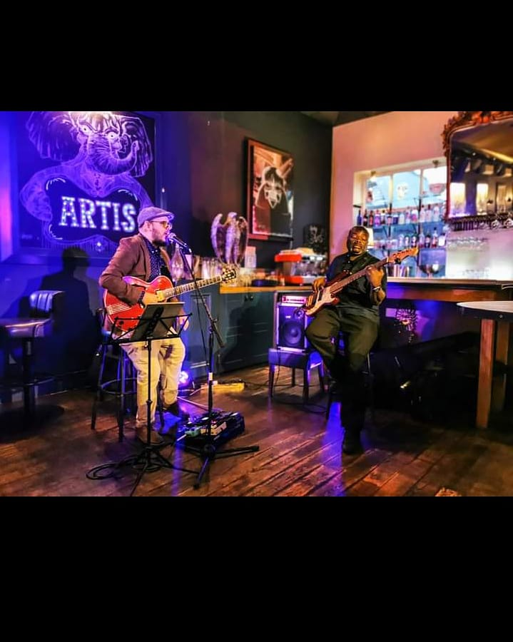 ronhector2's tweet photo. Having some musical fun live at the artis venue in blackheath with Orlando Bonzi and yanice Bonzi https://t.co/E5R2NYVN2h