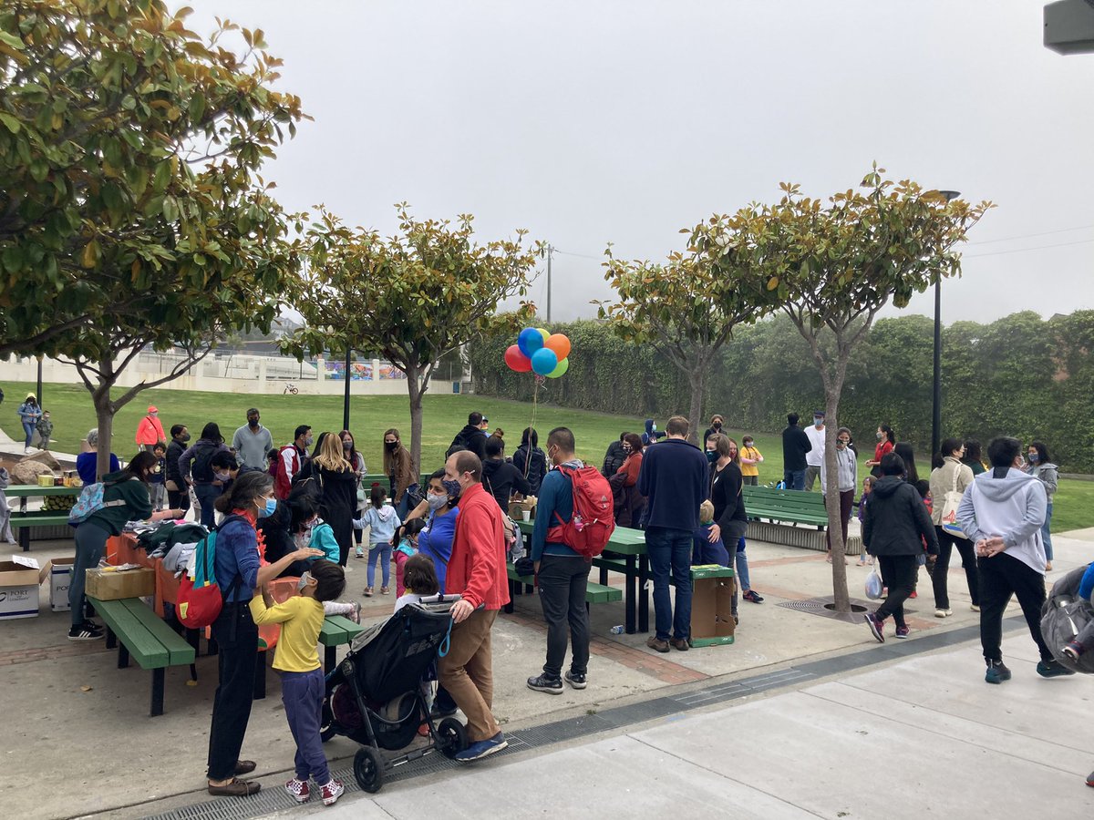 Henry Wong☮️ tweet media