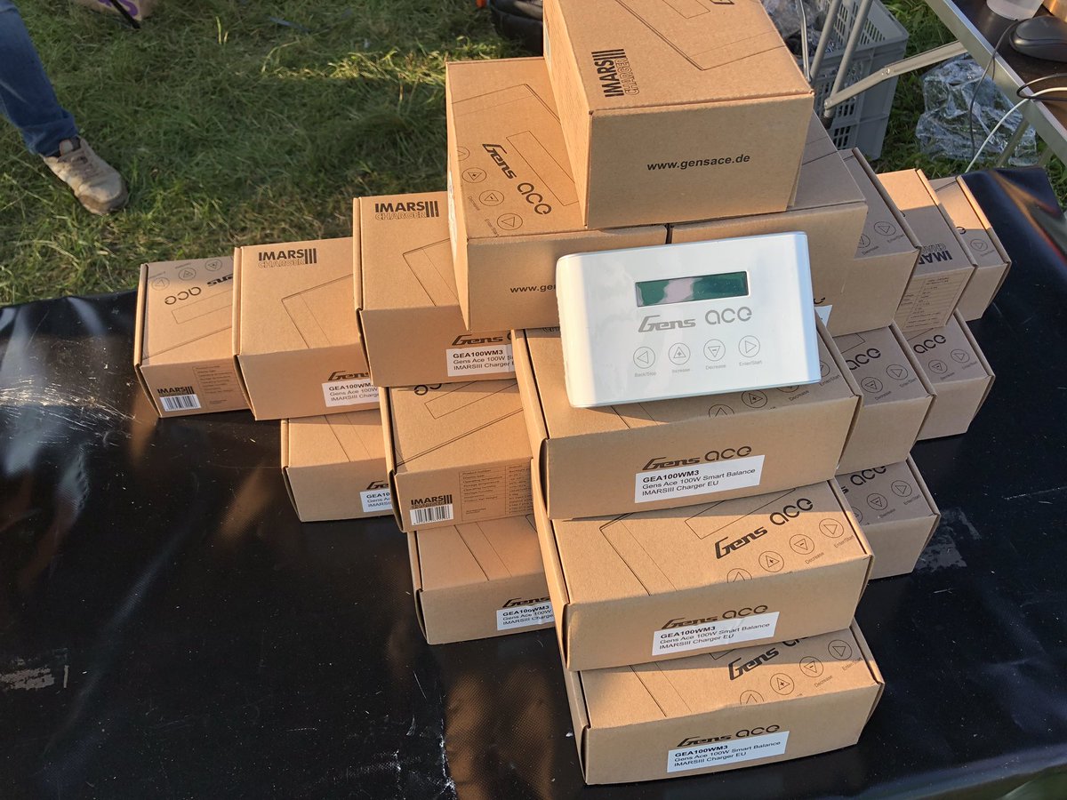 Have you already come to our booth in  #airmeet 2021? 🥴Now comes the Award winning question Rd2：

Which channel (or receiver output) in a 4-channel radio is usually assigned to the elevator control surface?
A. 4
B. 1
C. 2
D. 3

#gensace #horizonhobby #airmeetlive #airmeet2021