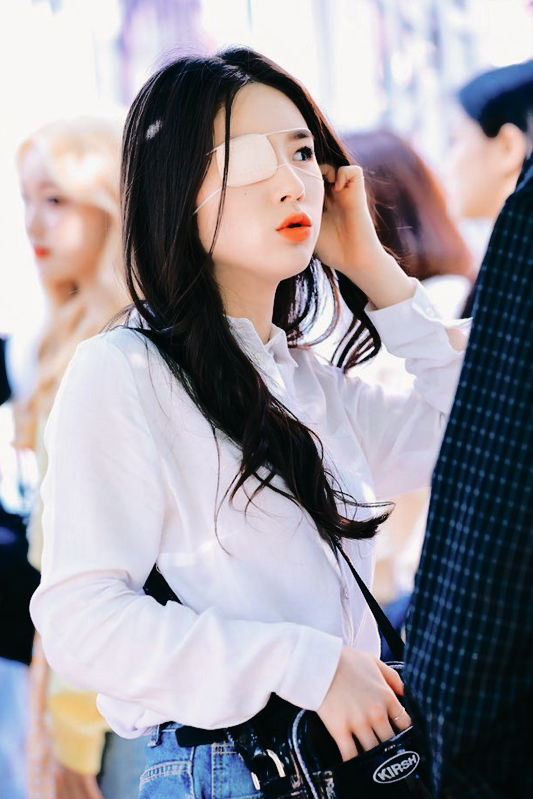 ADORGIRLS's tweet photo. [ 𝐅𝐀𝐍��𝐀𝐊𝐄𝐍 ]  081421
          𝘈𝘋'𝘖𝘙'𝘚 𝘽𝘼𝙀 𝘈𝘙𝘙𝘐𝘝𝘐𝘕𝘎 
         @ 'SUMMER QUEENS' 𝘚𝘏𝘖𝘞𝘊𝘈𝘚𝘌 https://t.co/0jGntQjkzV