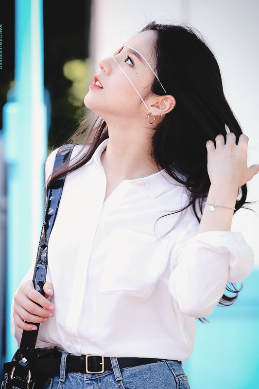ADORGIRLS's tweet photo. [ 𝐅𝐀𝐍��𝐀𝐊𝐄𝐍 ]  081421
          𝘈𝘋'𝘖𝘙'𝘚 𝘽𝘼𝙀 𝘈𝘙𝘙𝘐𝘝𝘐𝘕𝘎 
         @ 'SUMMER QUEENS' 𝘚𝘏𝘖𝘞𝘊𝘈𝘚𝘌 https://t.co/0jGntQjkzV