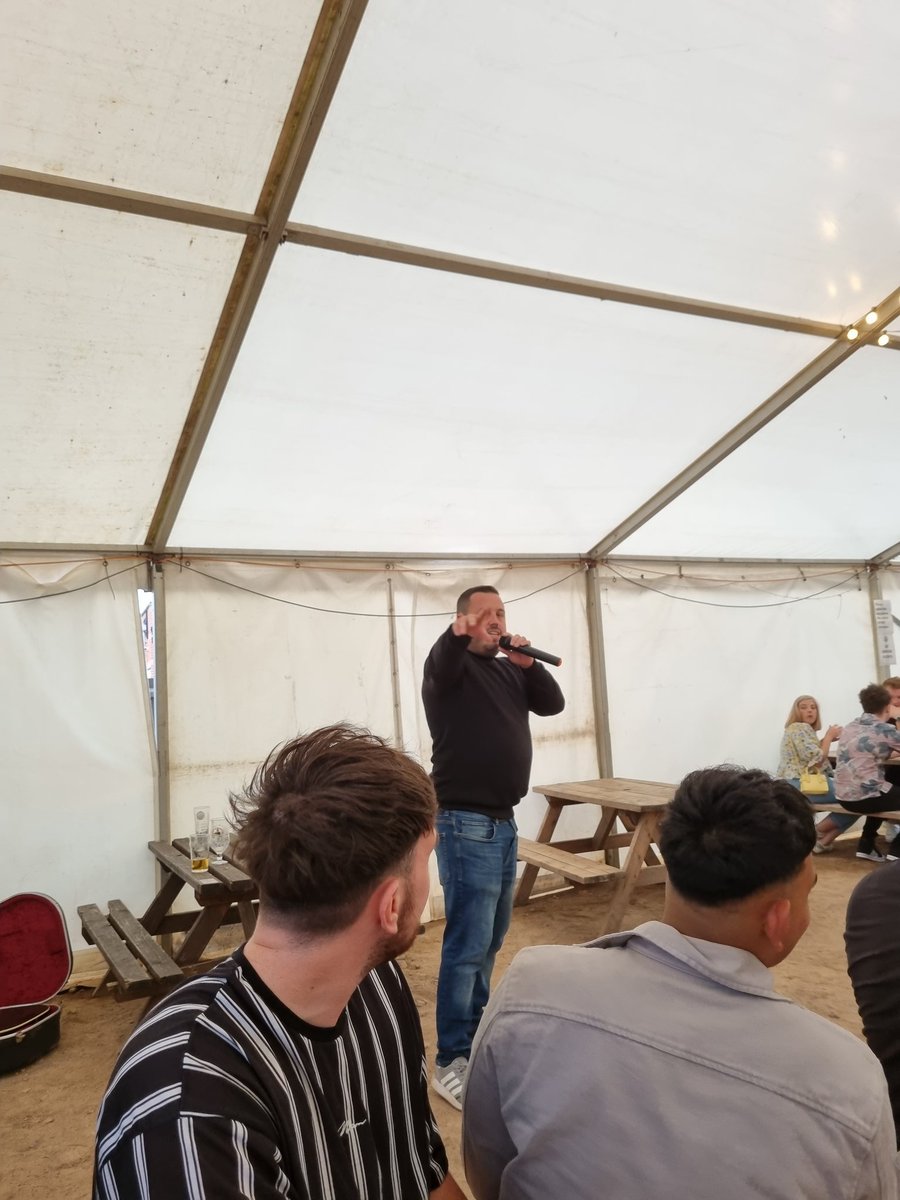 #FCTumar Comedian of the Year is... <a href="/InTheGrandSkeem/">Robert Skeems</a> #UTT