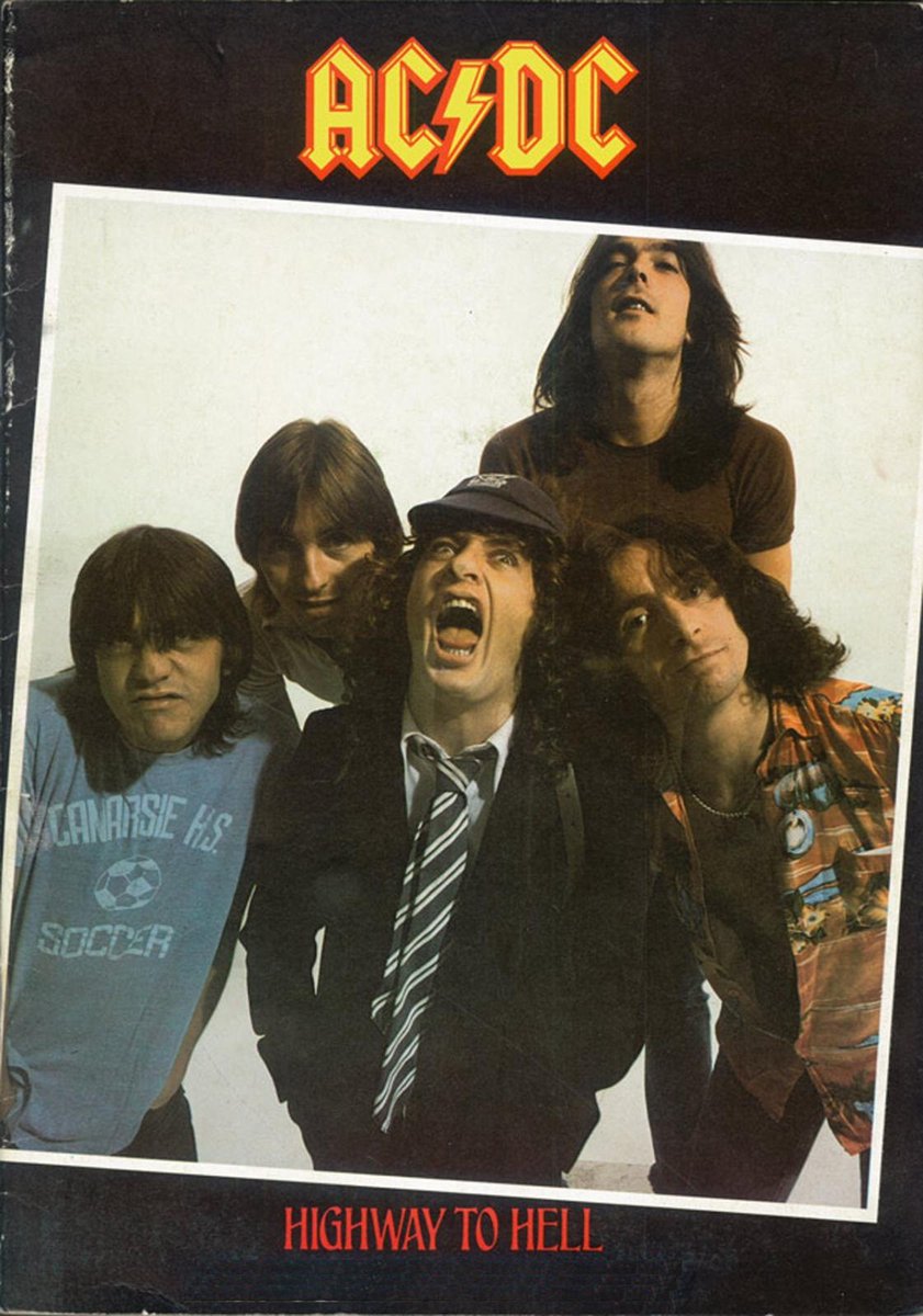 AddictedHe's tweet photo. I love me some AC⚡DC!🤘 #ACDC #GreatestBandOfAllTime #FavoriteBandEver https://t.co/1ZS72TR2jP