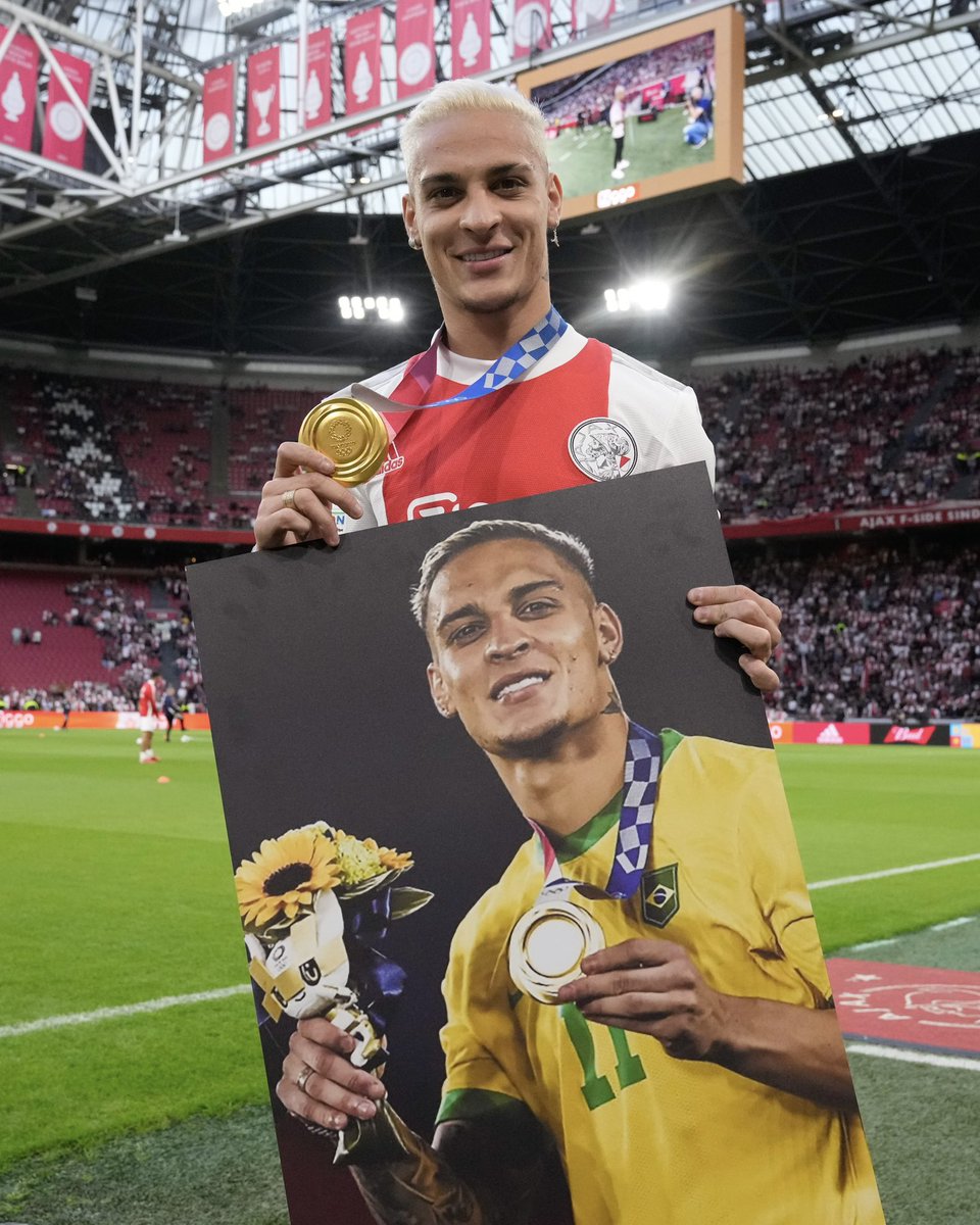 Pure gold 🌕 
We’re proud of you, @Antony00! 

#ajanec