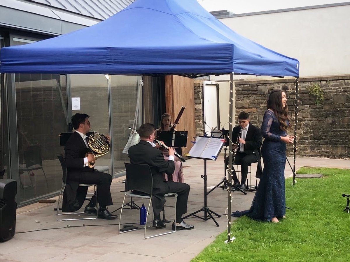 Victoria Salon Band tweet media