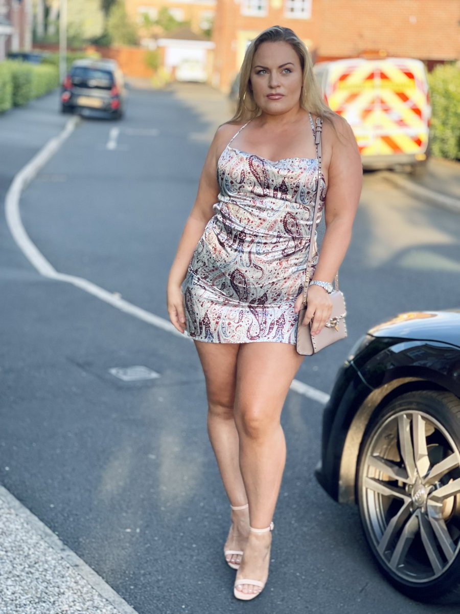 mancbailey's tweet photo. On Fridays we slay
A pic from last nights date night 🥰
Dress from @plushe
Check my Instagram to get 20% off
#plushe #minidress #fridaynight #curvesarein https://t.co/r4PkNFLy1q