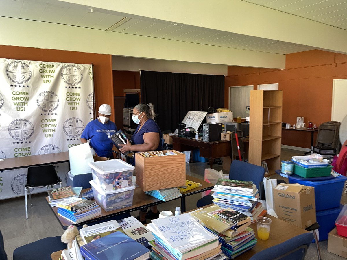 It’s all about partnerships as our Bishop <a href="/Dennishebertjr/">Dennis Hebert, Jr.</a>  is currently teaching on. Today some of our partners from different auxiliaries came out for church cleanup! A special thank you to the <a href="/NuDeltaDivas/">Nu Delta Divas</a> for lending a helping hand.