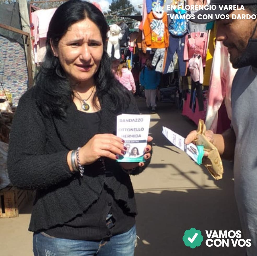 OttonelloD's tweet photo. La Fórmula RANDAZZO - OTTONELLO desde temprano en las calles compartiendo preocupaciones, ideas y proyectos con los vecinos.

¡Gracias por su confianza y por acompañarnos!
En Florencio Varela "𝗩𝗮𝗺𝗼𝘀 𝗰𝗼𝗻 𝗩𝗼𝘀 𝗗𝗮𝗿𝗱𝗼" #VamosConVos @RandazzoF https://t.co/CuU5VXl2xE