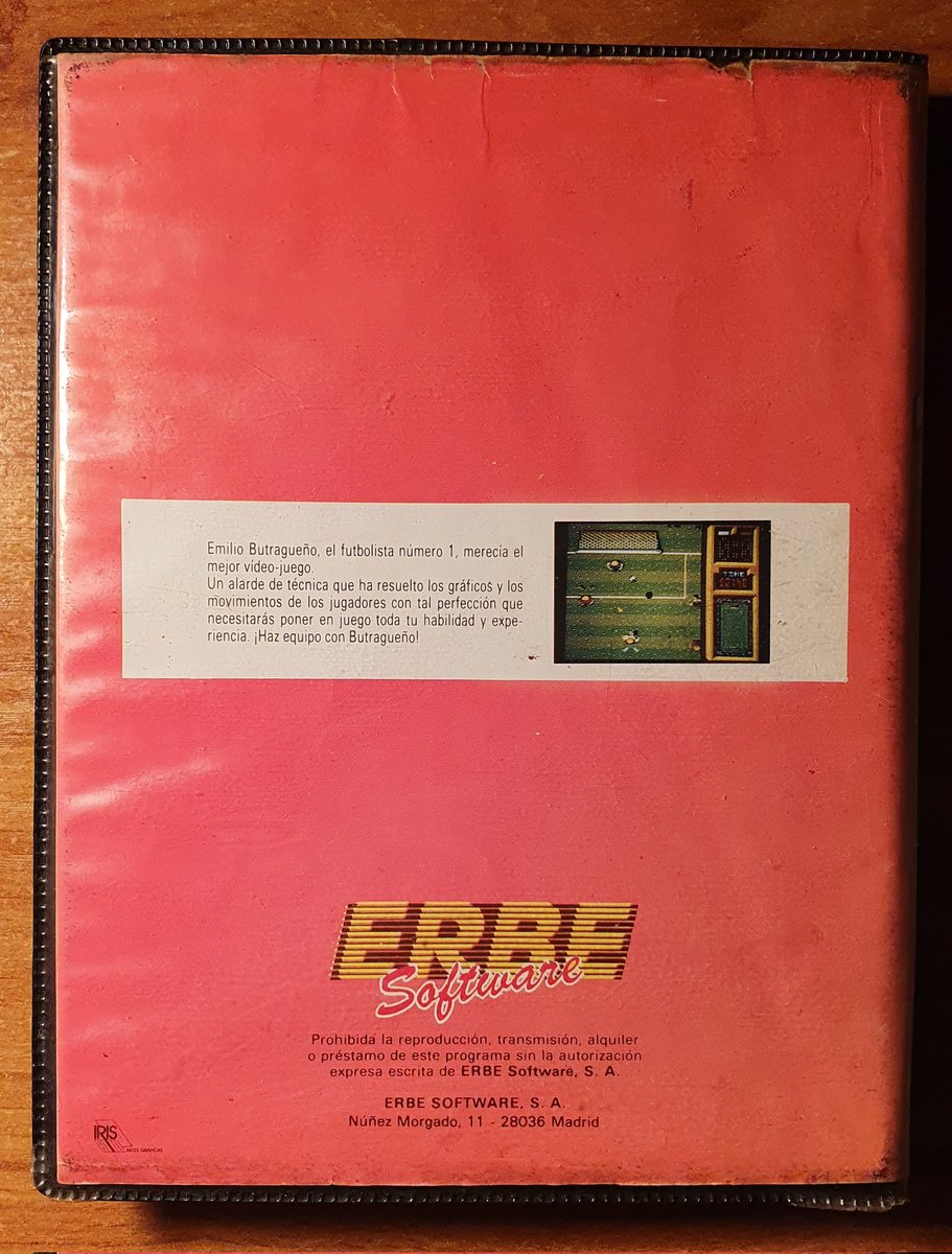 Emilio Butragueno ¡Fútbol! Un grandisimo juego de fútbol de la época. Nunca olvidaremos a aquel jugador rubio regateando y metiendo goles. Juegazo!! #RETROGAMING #retrogames #butragueño #nostalgia #sports