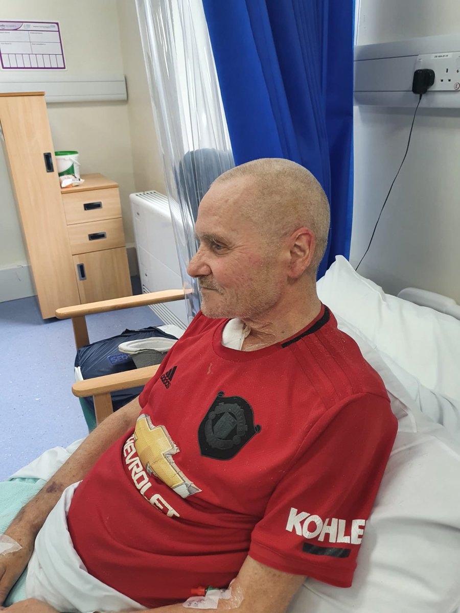 After a long hospital stay John has come to ward 15 where he told our staff he usually has short hair and is clean shaven. A bit of pampering from our staff and John is feeling more like himself again #PatientCare #PatientExperience <a href="/zanab51970843/">zanab</a> <a href="/JoTay_1203/">Jo Taylor</a> <a href="/lauriebetbooth/">Laura Booth Lead Nurse for LTHT Bank</a>