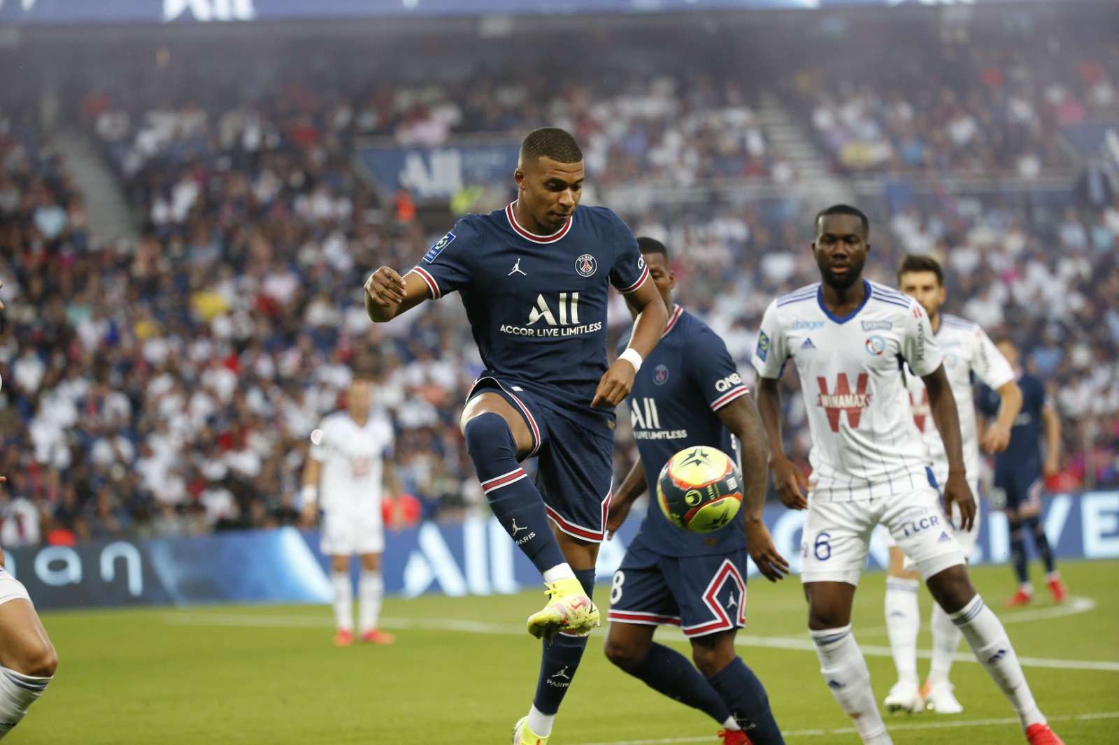 Paris Saint Germain on Twitter: quot ¡Comienza el segundo tiempo en el Paris Saint Germain on Twitter: quot ¡Comienza el segundo tiempo en el
