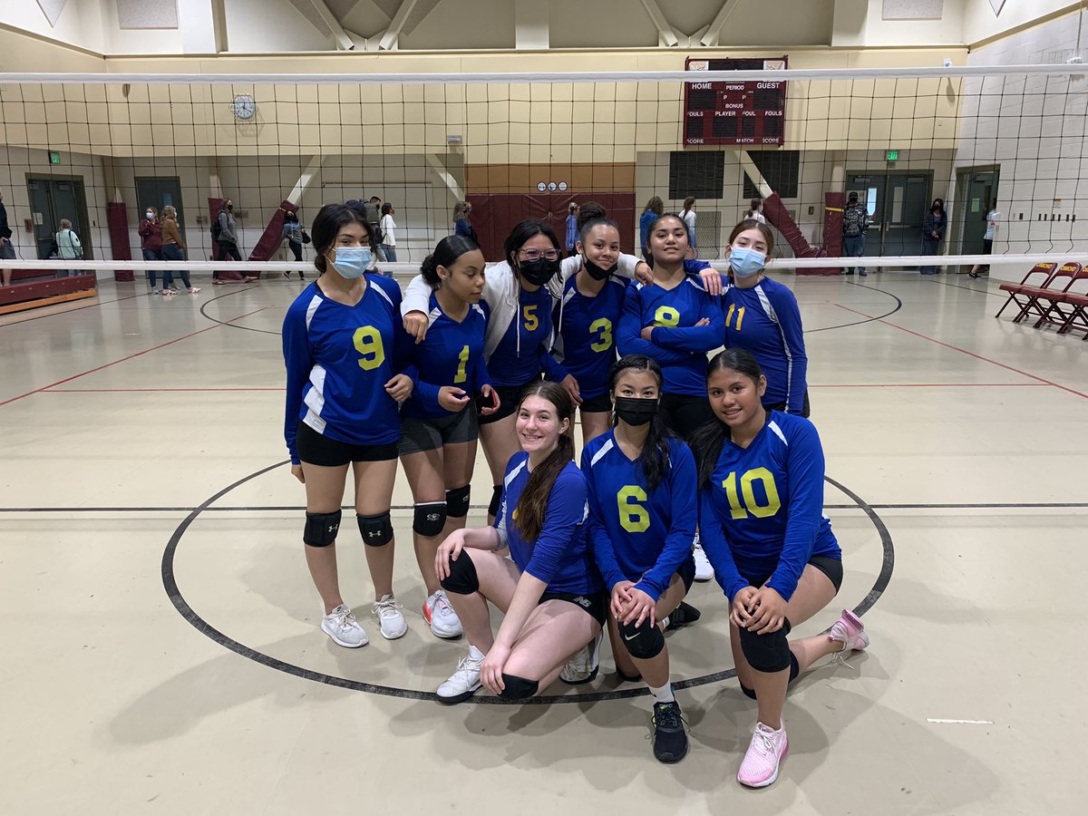 Sean L. Prince (@sean_prince1) on Twitter photo C Team finished the Jamboree strong! 🐻💙💛🐻@ASD_Info <a href="/StudentGov_BHS/">Bartlett Student Gov 🐻</a> <a href="/BHS_LinkCrew_/">Bartlett Link Crew</a> C Team finished the Jamboree strong! 🐻💙💛🐻@ASD_Info <a href="/StudentGov_BHS/">Bartlett Student Gov 🐻</a> <a href="/BHS_LinkCrew_/">Bartlett Link Crew</a>