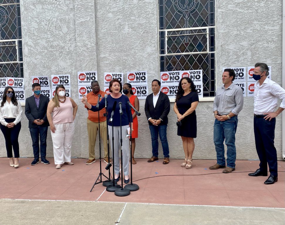 toniatkins's tweet image. The Trump forces behind the Republican Recall are desperate to get another bully pulpit. And, make no mistake, if they get it, we all know who the bullies will target, and working people and women are top of the list.

We have to stand united and vote NO on the recall!