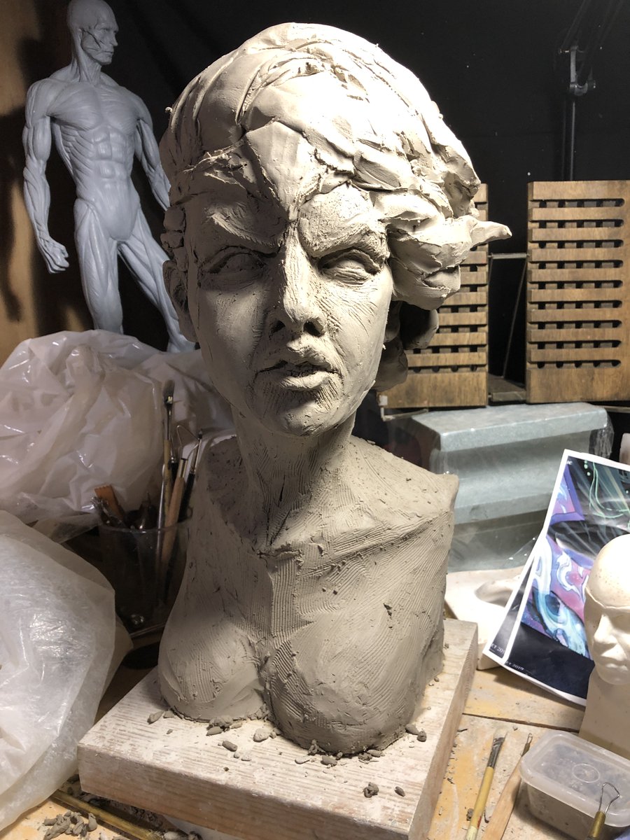 view_slow's tweet photo. ４日目
髪の毛とアクセサリーを造形。

4th day
I sculpted hair and the accessory. https://t.co/F1KDE9FLwv
